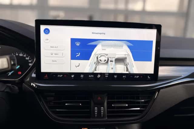 Ford Focus (2023) thumbnail 28