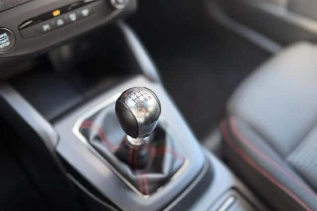 Ford Focus (2023) thumbnail 30