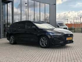 Ford Focus (2023) thumbnail 4