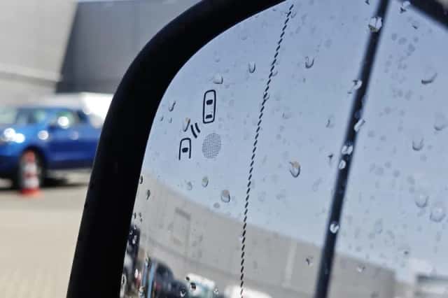 Ford Transit Connect (2022) thumbnail 22