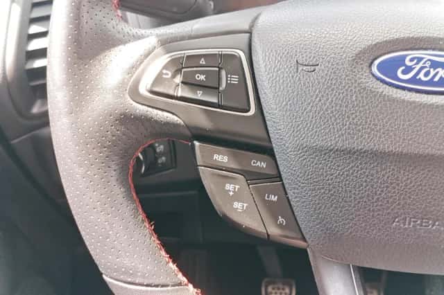 Ford EcoSport (2018) thumbnail 22