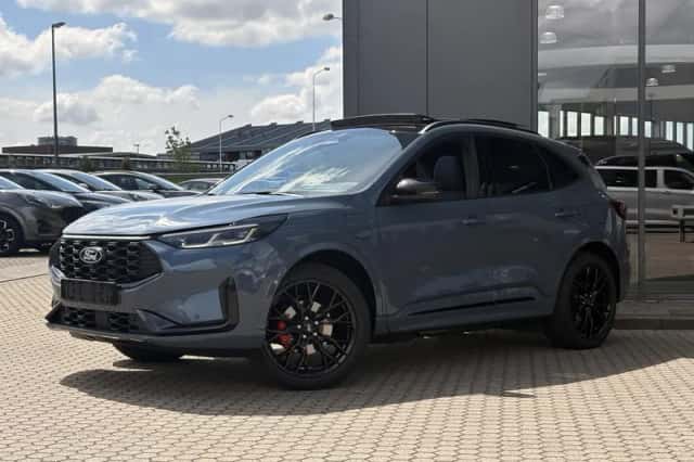 Ford Kuga (2026) thumbnail 2