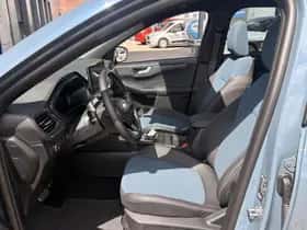 Ford Kuga (2026) thumbnail 14