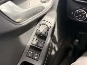 Ford Fiesta (2023) thumbnail 18