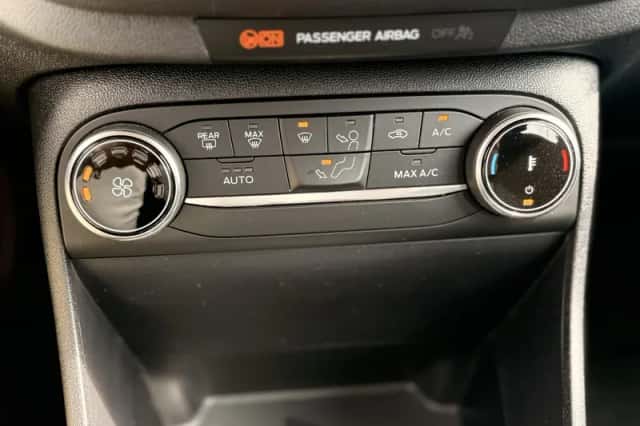 Ford Fiesta (2023) thumbnail 22