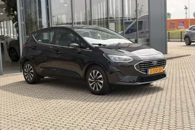 Ford Fiesta (2023) thumbnail 5
