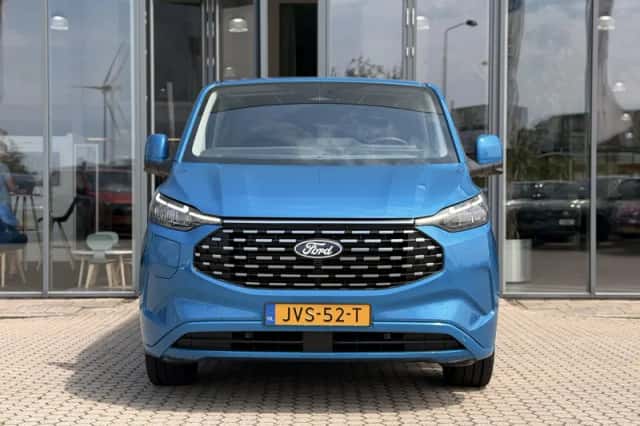 Ford Transit Custom (2026) thumbnail 3