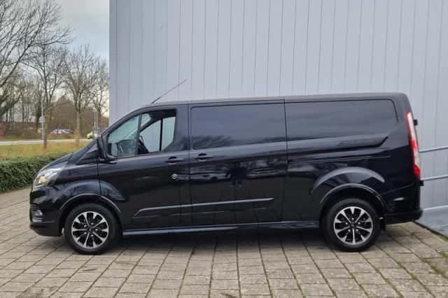 Ford Transit Custom (2023) thumbnail 2