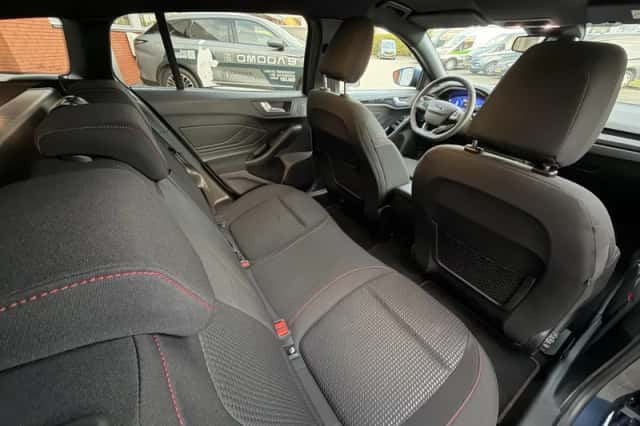 Ford Focus (2024) thumbnail 14