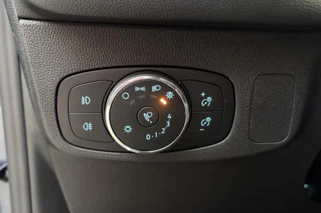 Ford Focus (2024) thumbnail 23