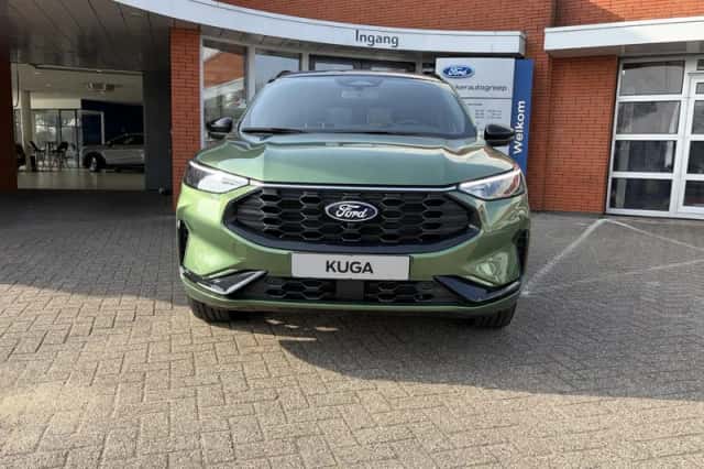 Ford Kuga (2026) thumbnail 2