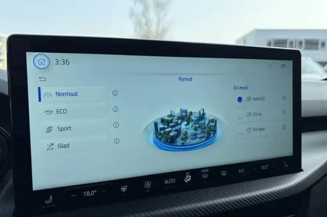 Ford Kuga (2026) thumbnail 38