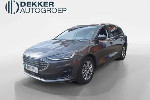 Ford Focus (2023) thumbnail 1