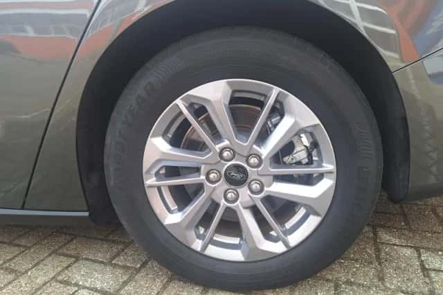 Ford Focus (2023) thumbnail 23