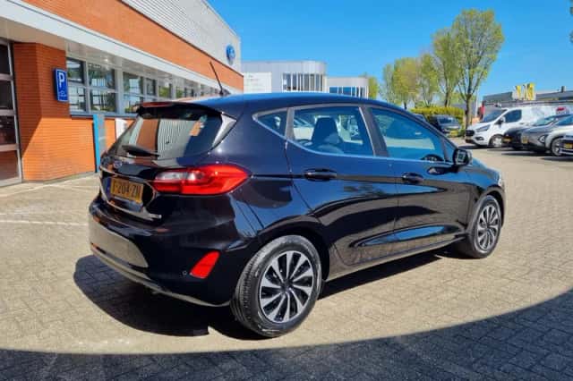 Ford Fiesta (2023) thumbnail 7