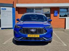Ford Kuga (2025) thumbnail 2