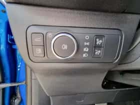 Ford Kuga (2025) thumbnail 18