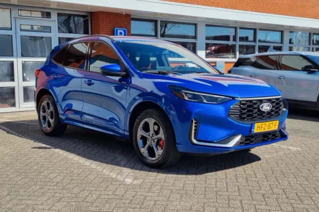 Ford Kuga (2025) thumbnail 9