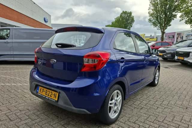 Ford Ka (2016) thumbnail 4