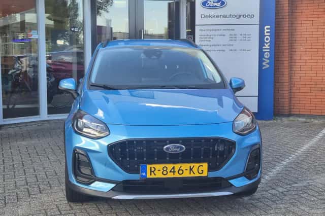 Ford Fiesta (2022) thumbnail 2