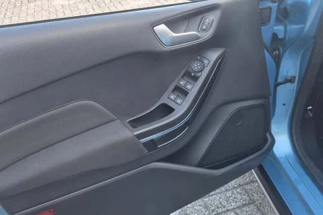 Ford Fiesta (2022) thumbnail 6