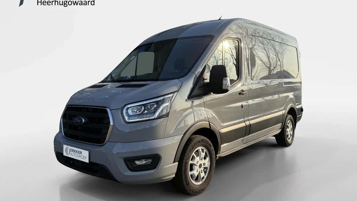 Ford Transit (2024) — foto 1