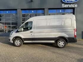 Ford Transit (2024) thumbnail 2