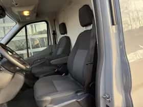 Ford Transit (2024) thumbnail 6