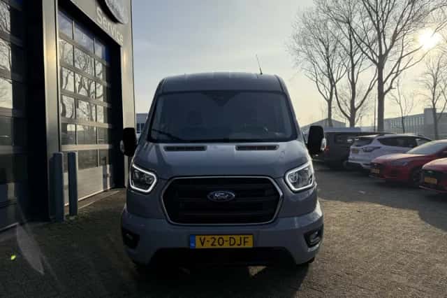 Ford Transit (2024) thumbnail 7