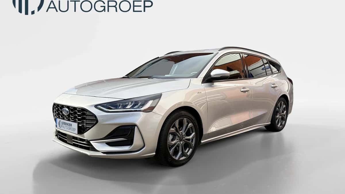 Ford Focus (2023) — foto 1