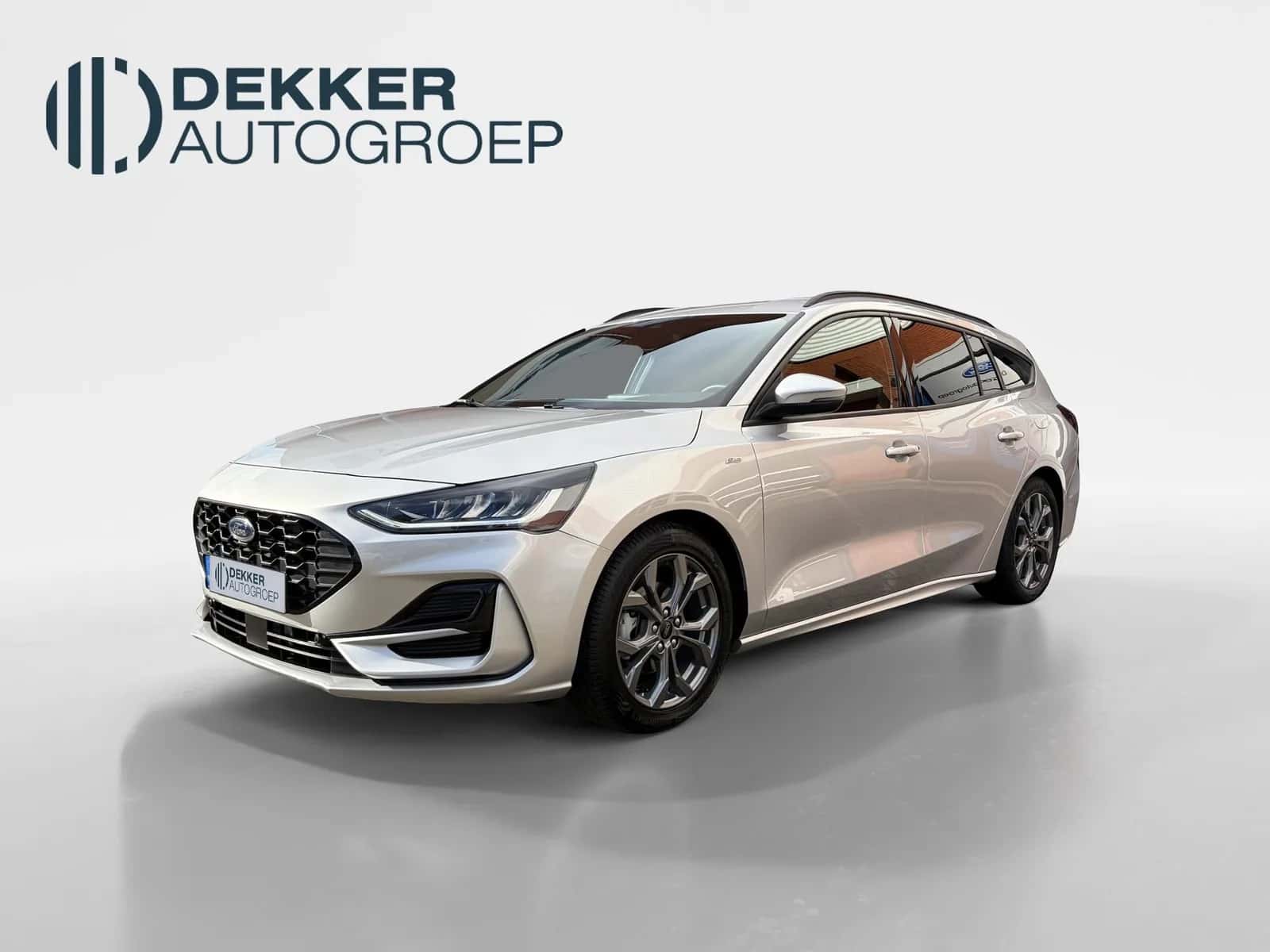 Ford Focus (2023) — foto 1