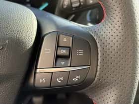 Ford Focus (2023) thumbnail 16