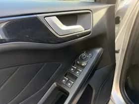Ford Focus (2023) thumbnail 18