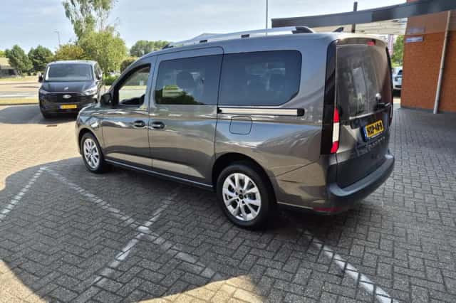 Ford Tourneo Connect (2025) thumbnail 5