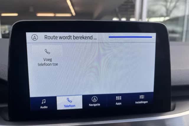 Ford Kuga (2022) thumbnail 12