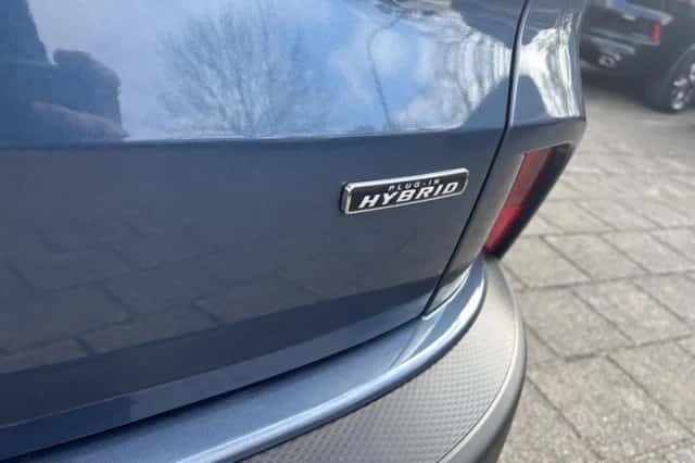 Ford Kuga (2022) thumbnail 24