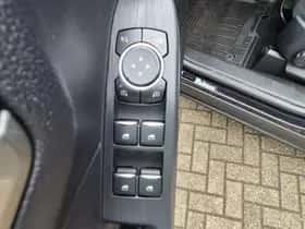 Ford Kuga (2022) thumbnail 18