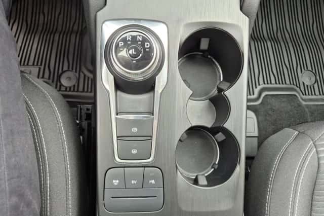 Ford Kuga (2022) thumbnail 20