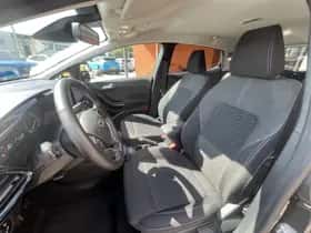 Ford Fiesta (2022) thumbnail 12