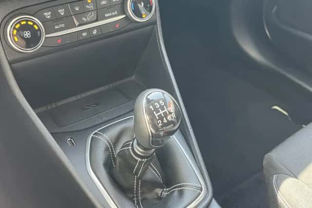 Ford Fiesta (2022) thumbnail 22