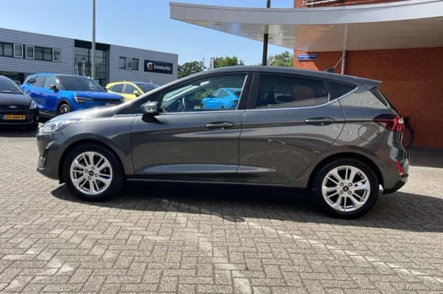 Ford Fiesta (2022) thumbnail 4