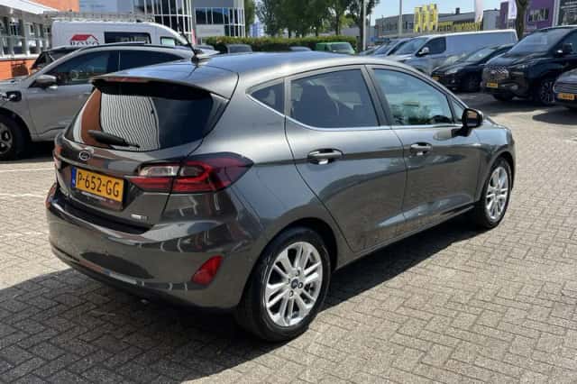 Ford Fiesta (2022) thumbnail 8