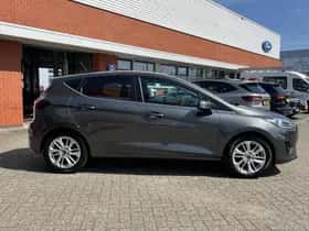 Ford Fiesta (2022) thumbnail 9