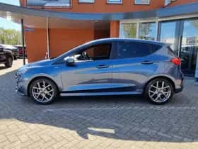 Ford Fiesta (2023) thumbnail 4
