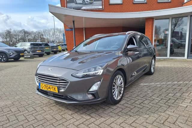 Ford Focus (2019) thumbnail 2