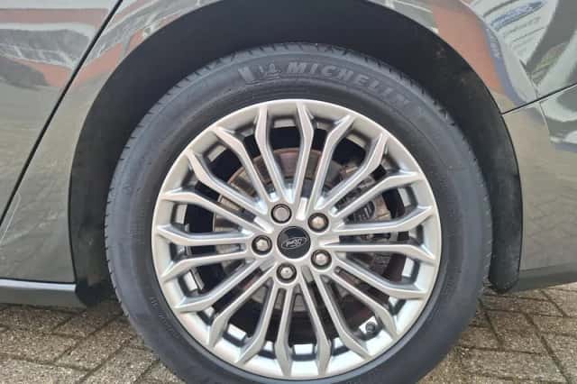 Ford Focus (2019) thumbnail 22