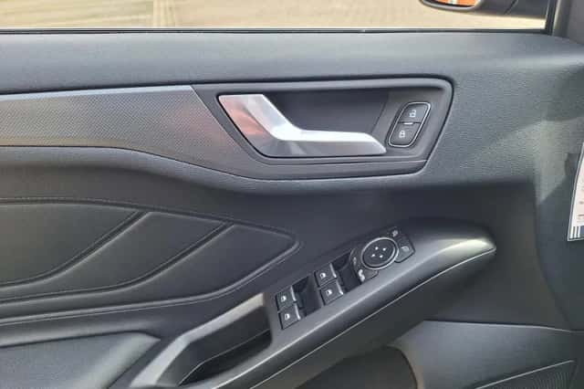 Ford Focus (2019) thumbnail 26