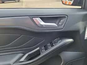 Ford Focus (2019) thumbnail 26