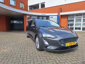 Ford Focus (2019) thumbnail 4