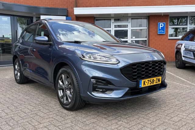 Ford Kuga (2021) thumbnail 12